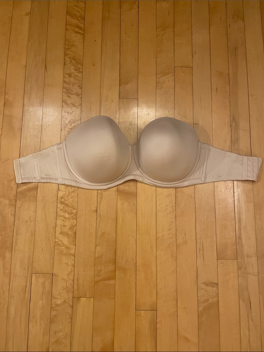 Wacoal Strapless Bra US size 34I